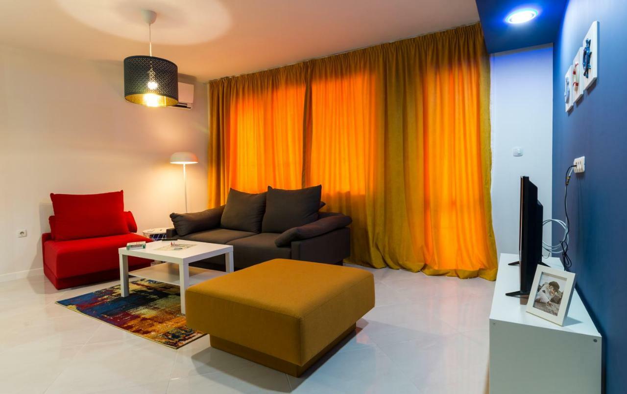 Pop Your Colors - Funky And Modern 1Bdr Apt By Flat Mаnager Plovdiv Eksteriør billede
